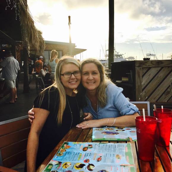 Meet your Posher, Karen - Picture 1 of 1